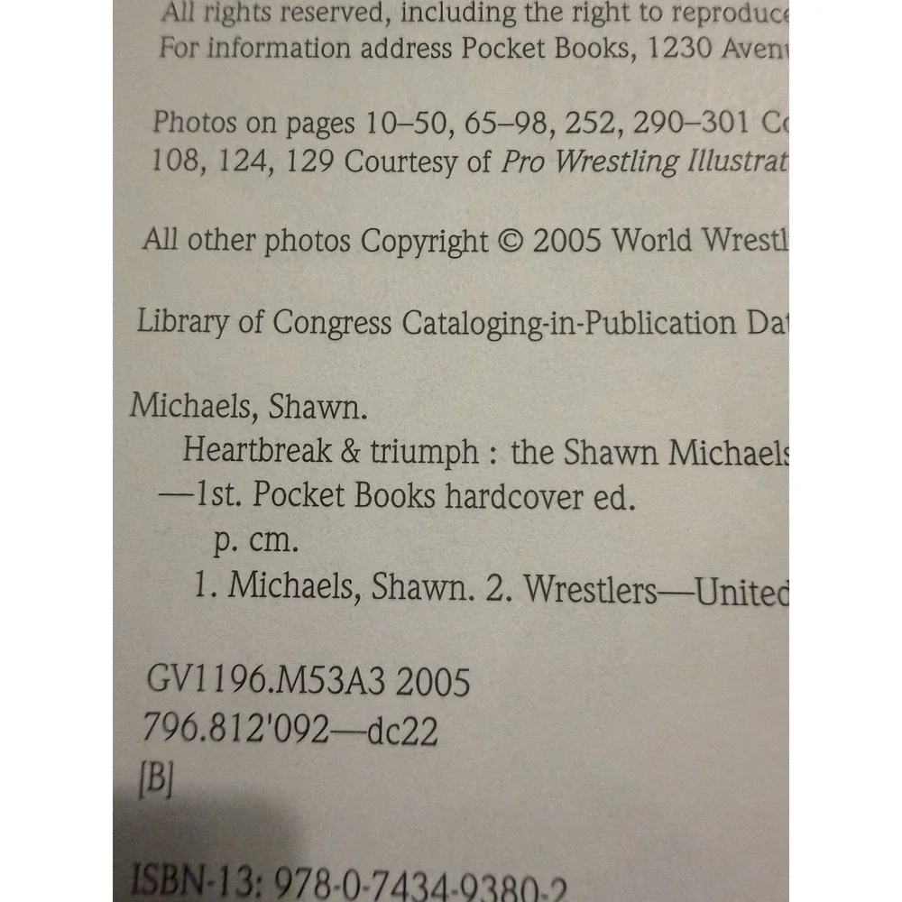 2005 THE SHAWN MICHAELS STORY HEARTBREAK AND TRIUMPH HARDCOVER‎ BOOK WWE